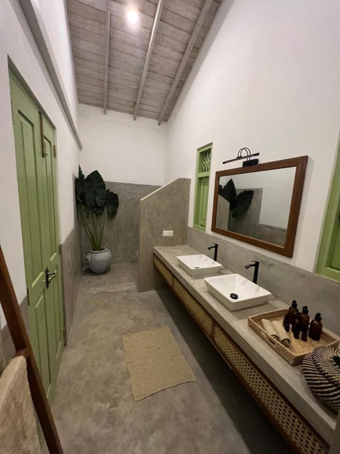 Zen House Hotel Ahangama Bagian luar foto