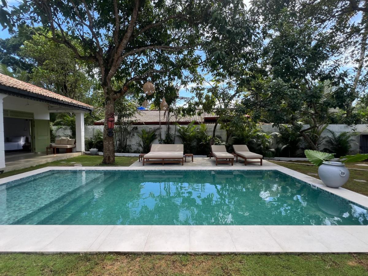 Zen House Hotel Ahangama Bagian luar foto