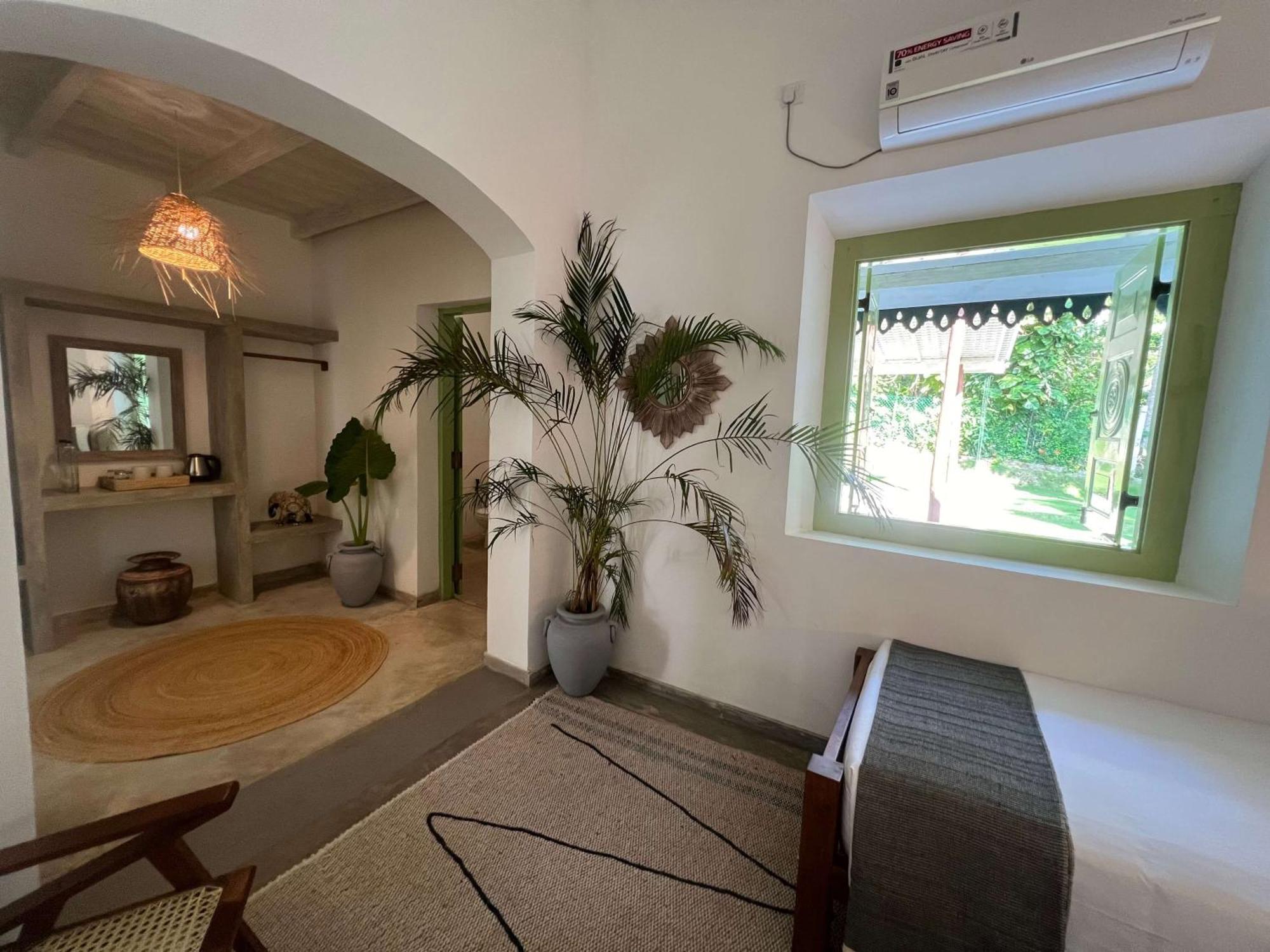 Zen House Hotel Ahangama Bagian luar foto