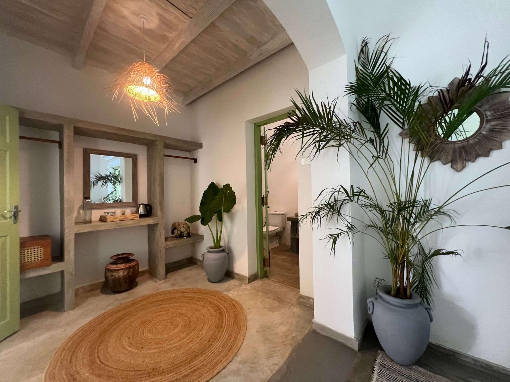 Zen House Hotel Ahangama Ruang foto